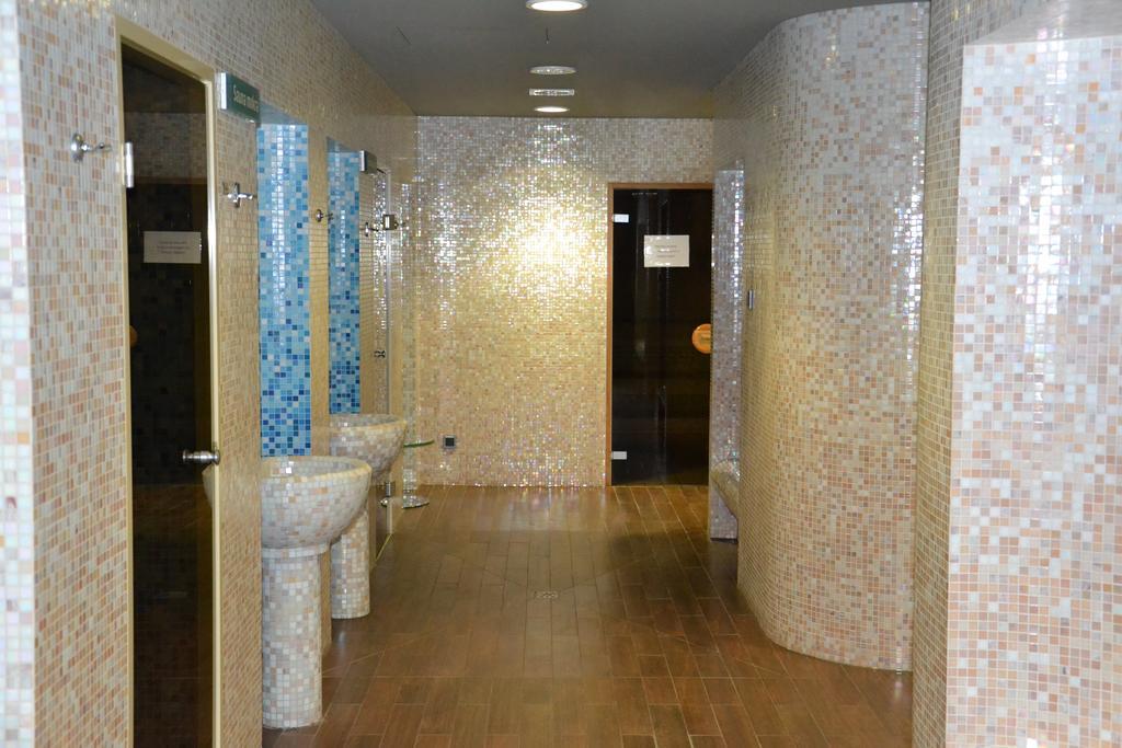 Hotel Solpark Kleszczów Екстериор снимка